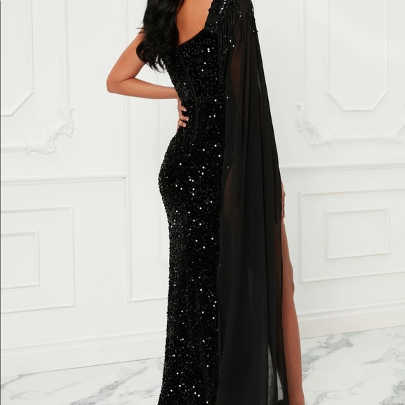 Black Sequin Maxi Dress 🖤(Style name: Connie) - Picture 4 of 4